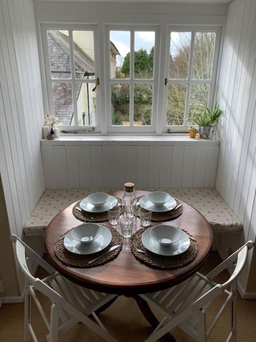 Trinity Annexe An Adorable First Floor Light And Lofty Space Within An Aonb Godmanstone Luaran gambar